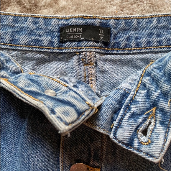 Button up denim skirt - AU size 12 // US size 8. - Picture 3 of 4